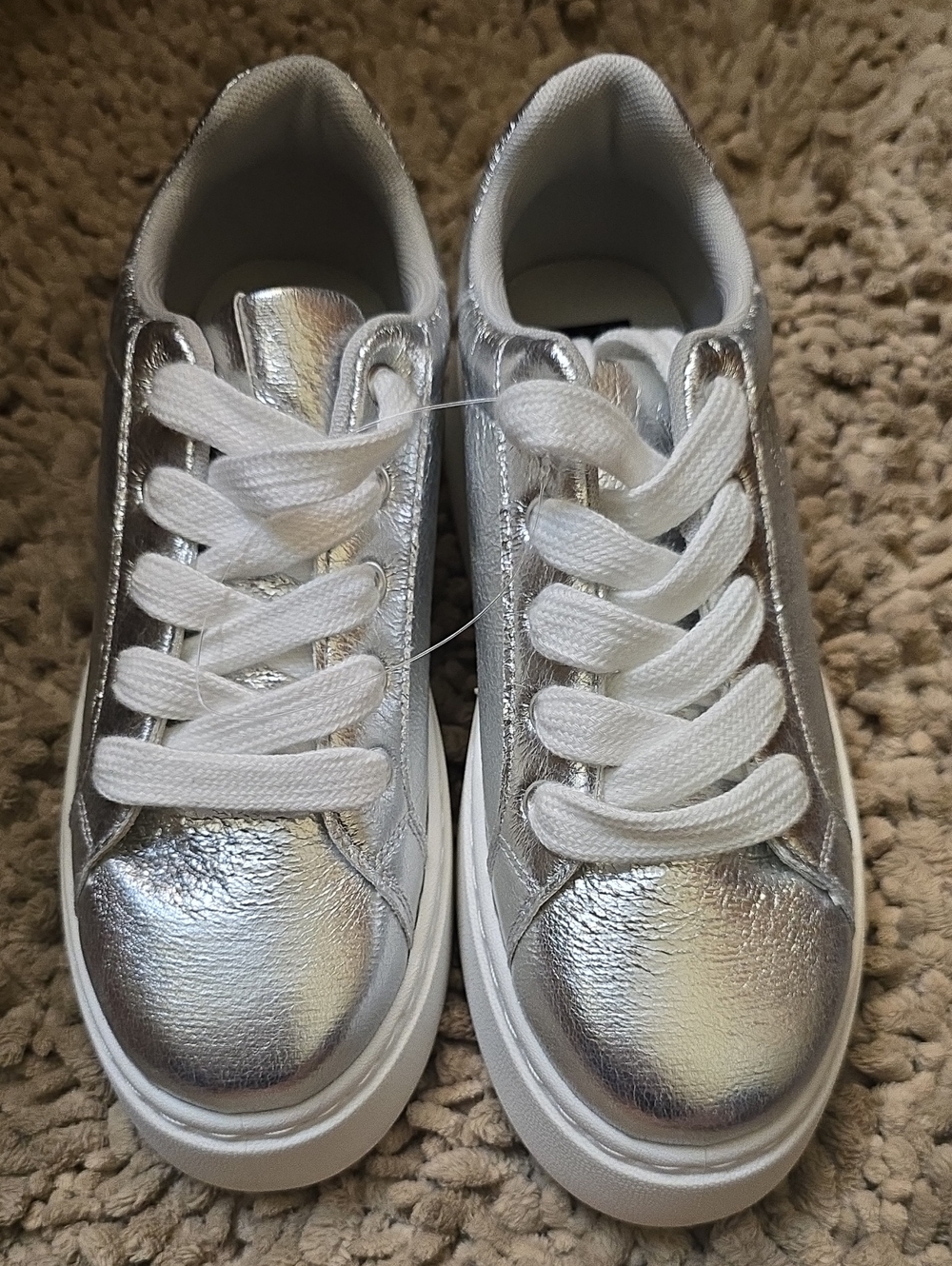 New DL 1990 Women's Size 8 Silver Metallic Lace-Up Platform Sneakers